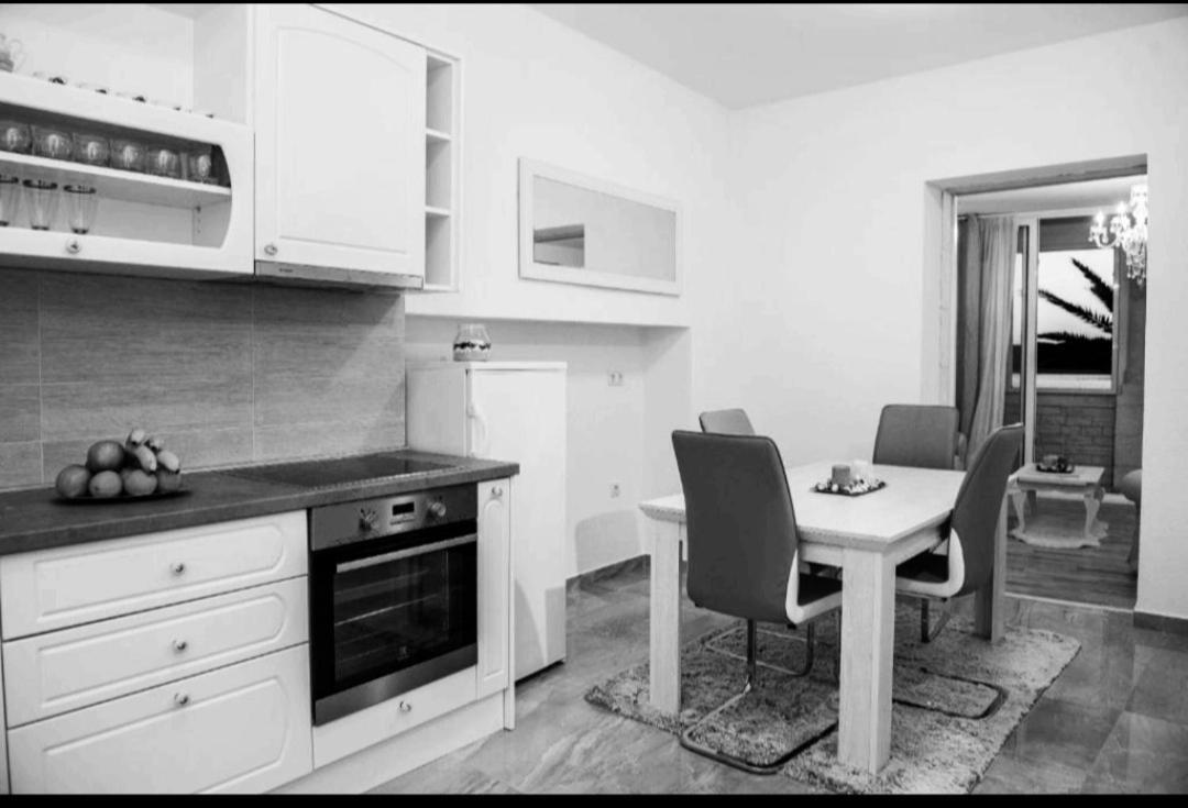 Apartman Cezar2 Rogoznica  Exterior photo
