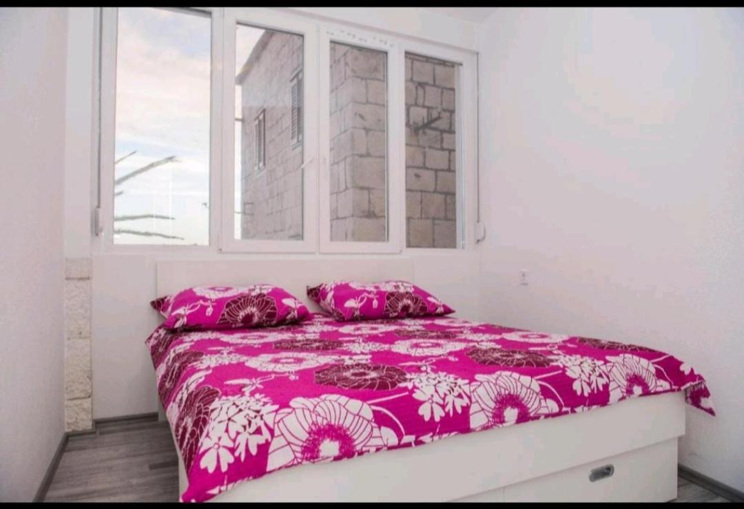 Apartman Cezar2 Rogoznica  Exterior photo
